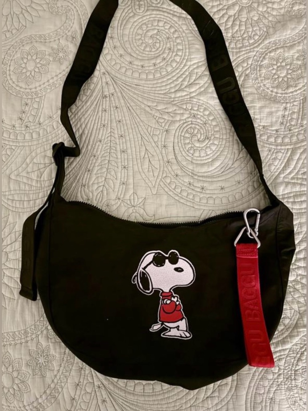 New BAGGU UO Exclusive Logo Keychain (2) - Picture 2 of 3